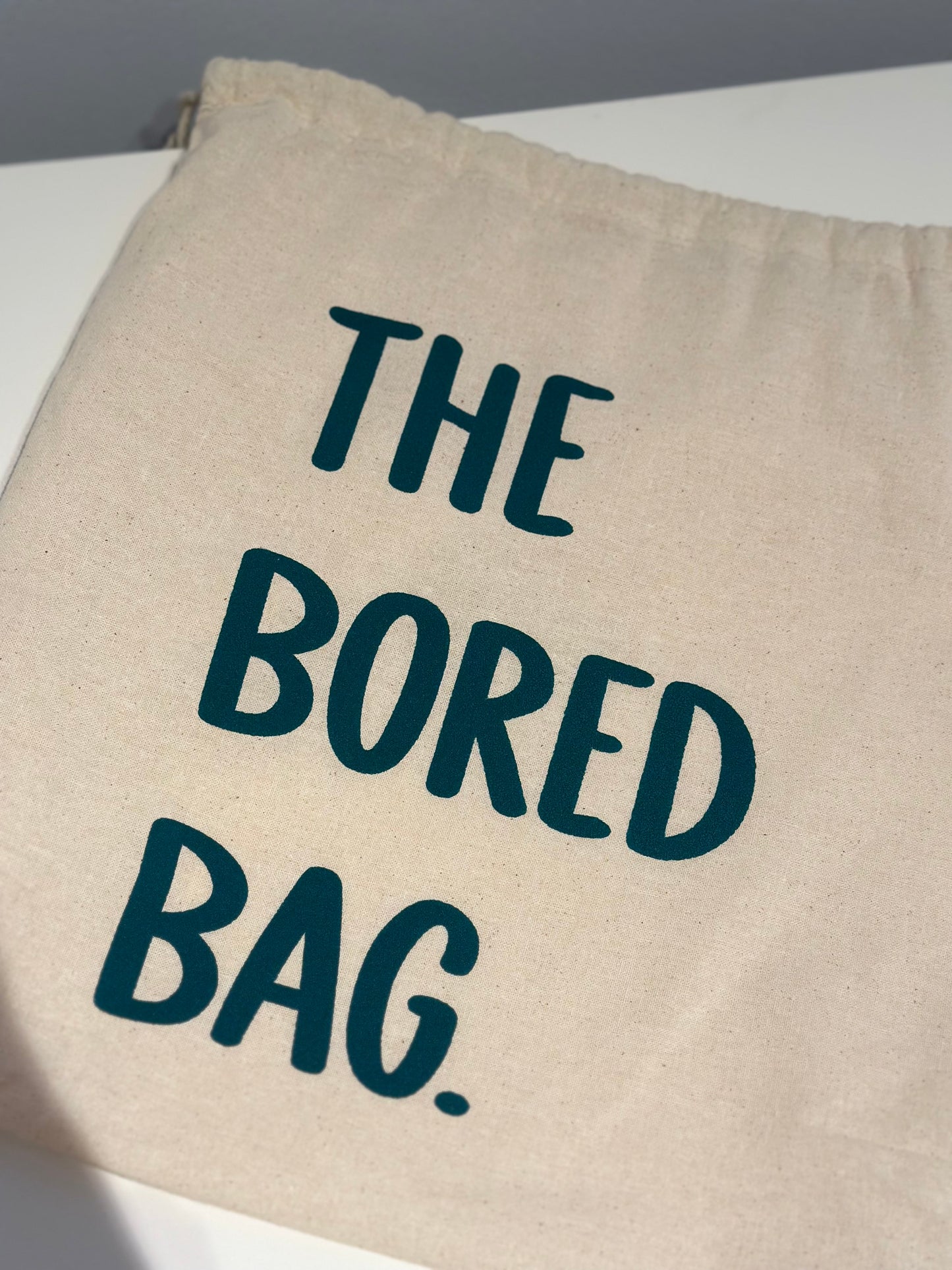 The bored bag - Travel companion